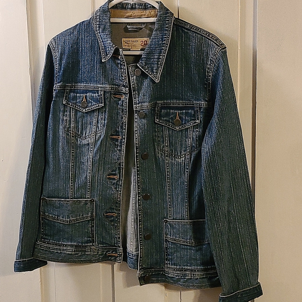 Eddie Bauer woman's jean jacket